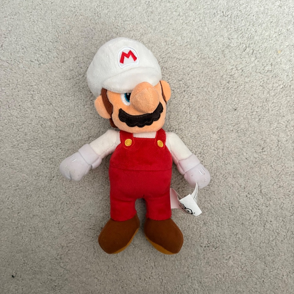 Fire Mario Jakks Pacific Plush Toy Nintendo Super Mario 9 inch Red White